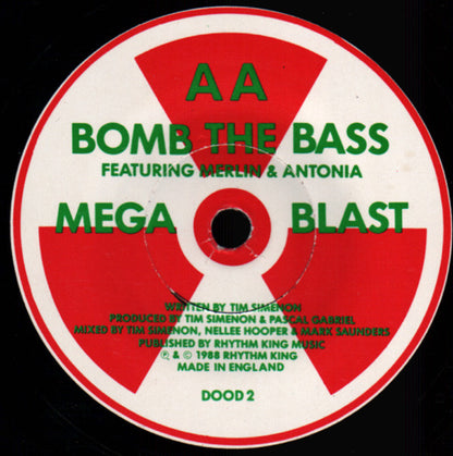 Bomb The Bass : Don't Make Me Wait / Megablast (7", Single, Gre)