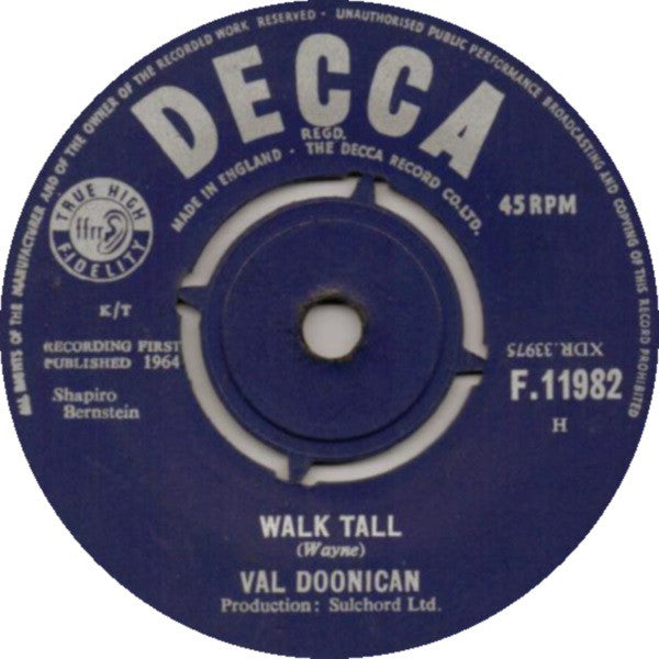 Val Doonican : Walk Tall (7", Single)
