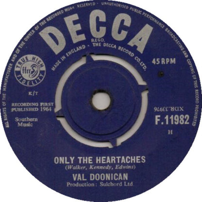 Val Doonican : Walk Tall (7", Single)